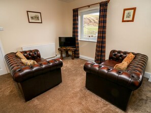 Living area - Keartons - Buttertubs (Richmond)