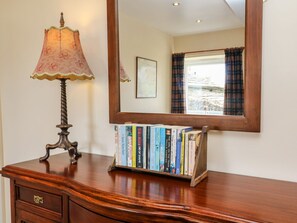 Interior - Keartons - Buttertubs (Richmond)