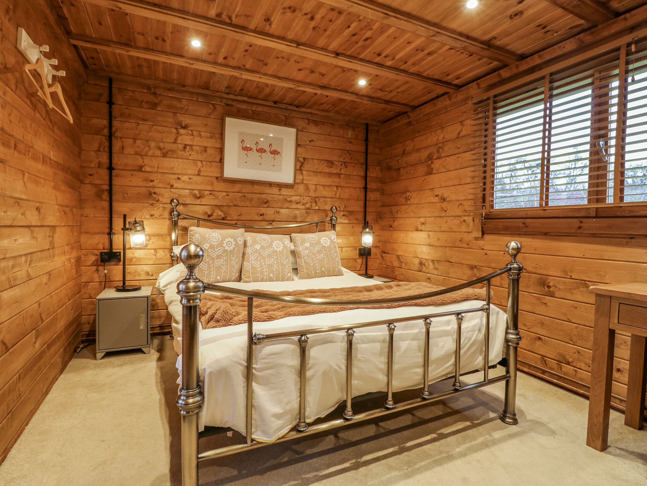 Cottage | 2 bedrooms, individually decorated, individually furnished, free WiFi