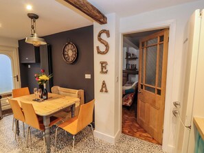 Dining - Seahaven (Maryport)