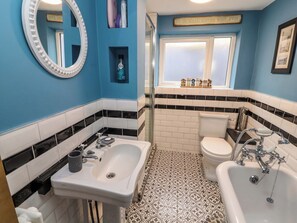 Shower - Seahaven (Maryport)