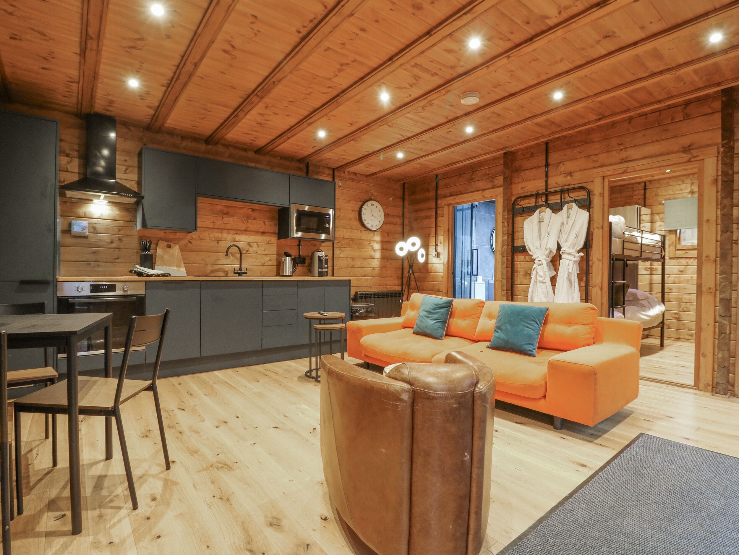 Cottage | Living area