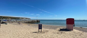 Old Harry Cottage 16