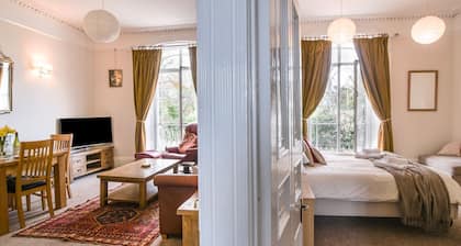 Flat 2, St Agnes House