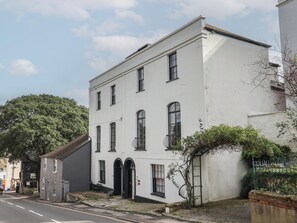 Exterior - Flat 2, St Agnes House (Lyme Regis)