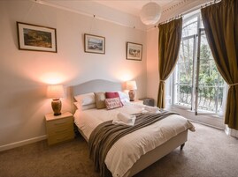 1 bedroom, individually decorated, individually furnished, free WiFi