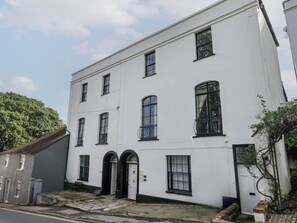 Exterior - Flat 1, St Agnes House (Lyme Regis)