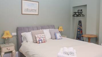 1 soverom, individuelt dekorert og individuelt innredet