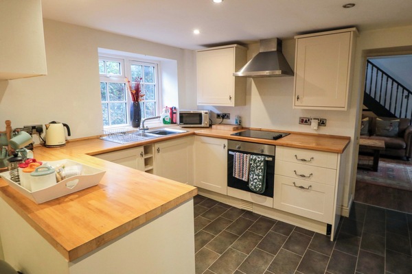 Fridge, electric kettle, toaster, cookware/dishes/utensils