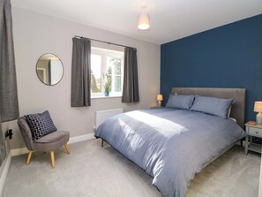 5 bedrooms, individually decorated, individually furnished, free WiFi