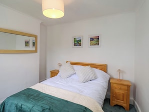 3 bedrooms, individually decorated, individually furnished, free WiFi