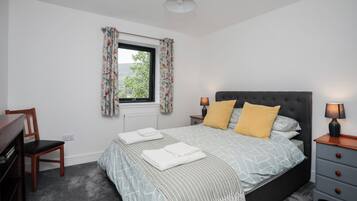 3 bedrooms, individually decorated, individually furnished, free WiFi