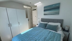 Ảnh chưa phân loại, 2 trong số 25 ảnh, nút