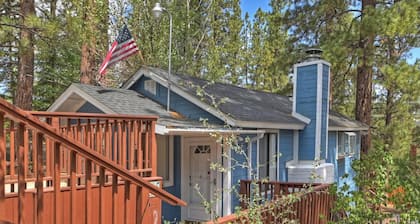 Babbs Getaway Big Bear w Patio Balcony