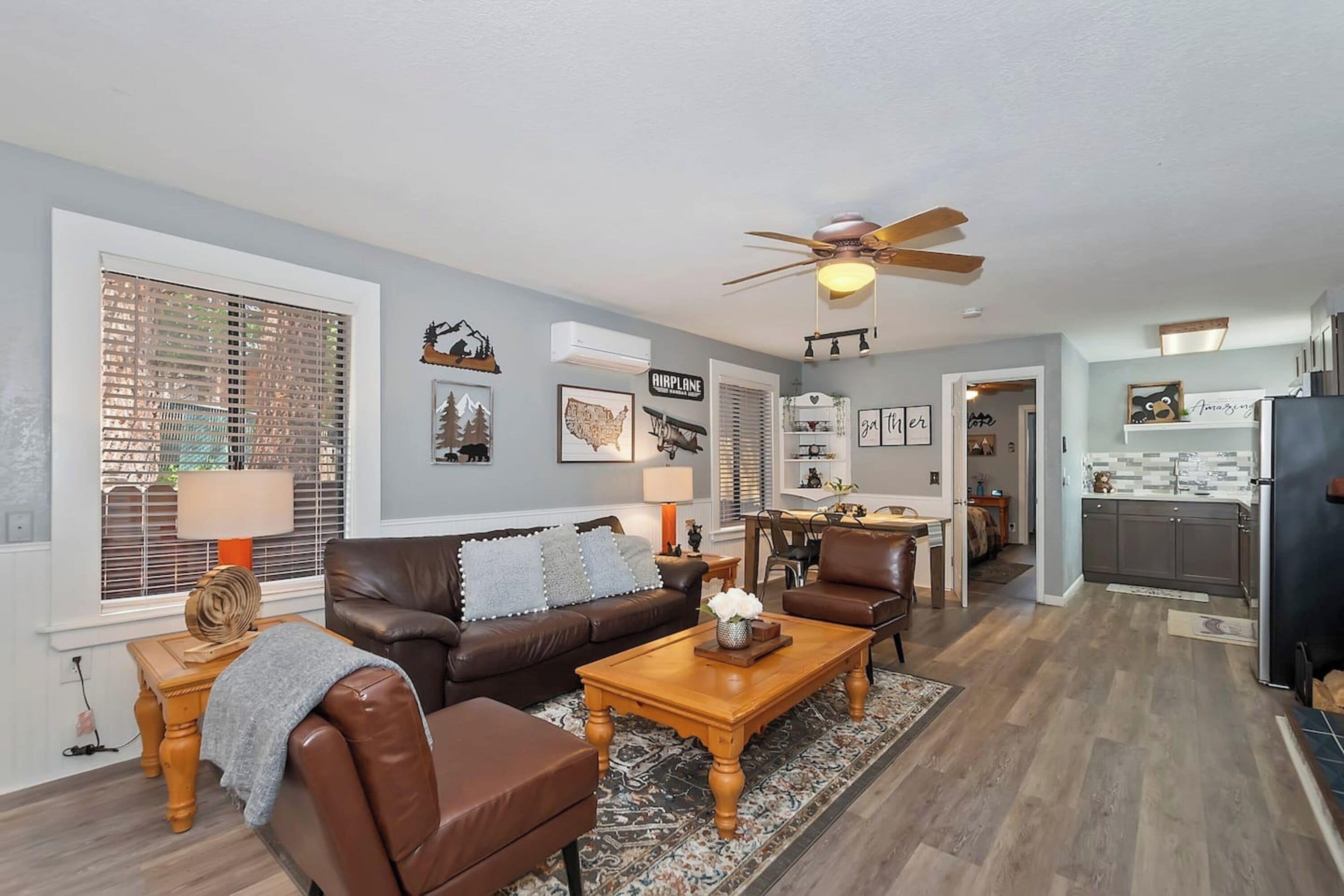 Cabane Signature, 2 chambres, cuisine, vue montagne | Salle de séjour