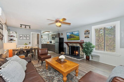 Babbs Getaway Big Bear w Patio Balcony