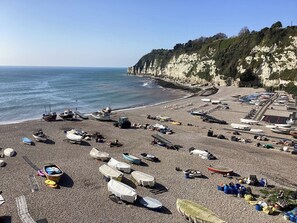 Beach nearby - Barley Cottage (Seaton)