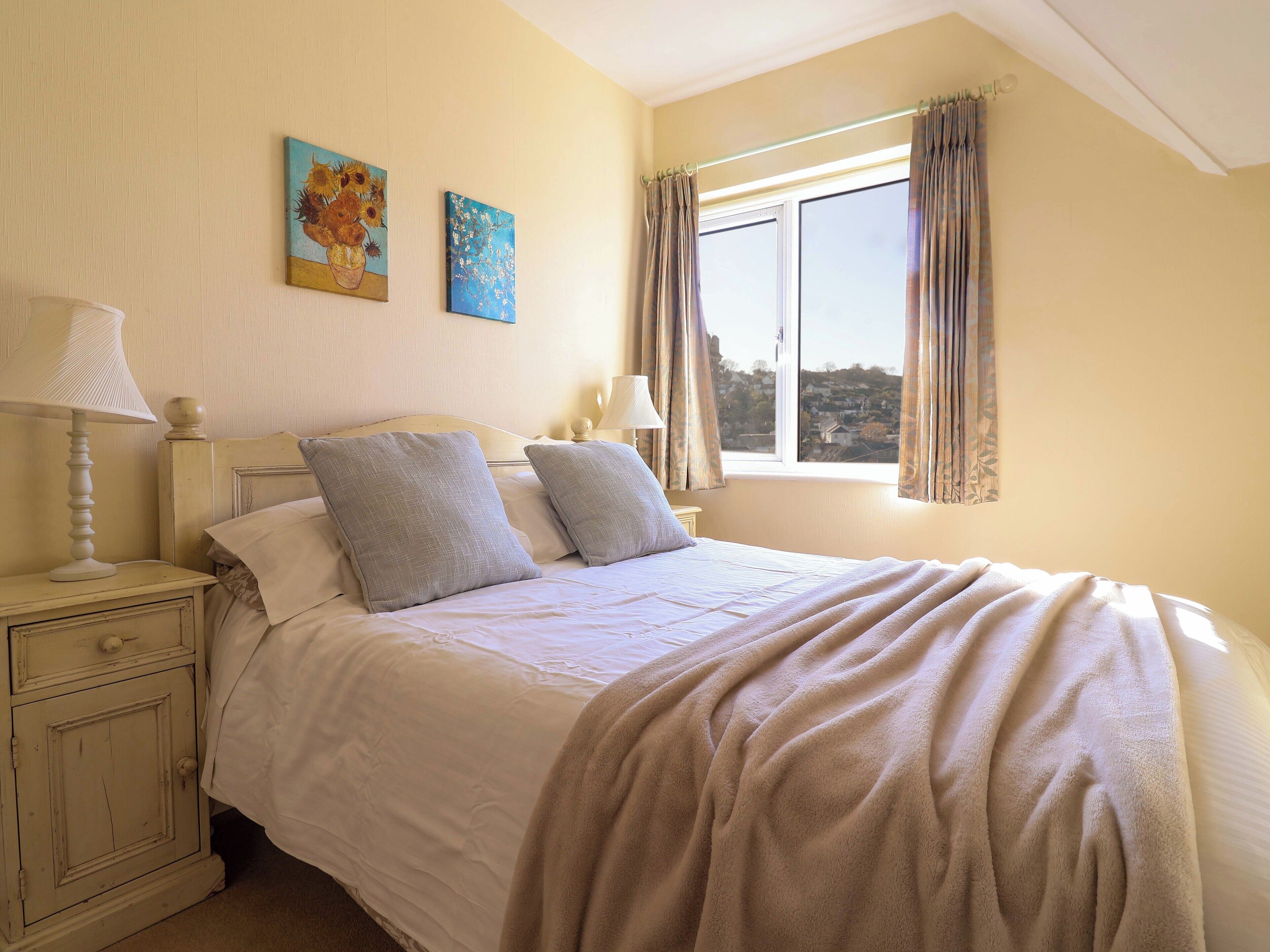 3 slaapkamers, individueel gedecoreerd, individueel gemeubileerd