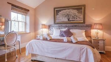 7 bedrooms, individually decorated, individually furnished, free WiFi