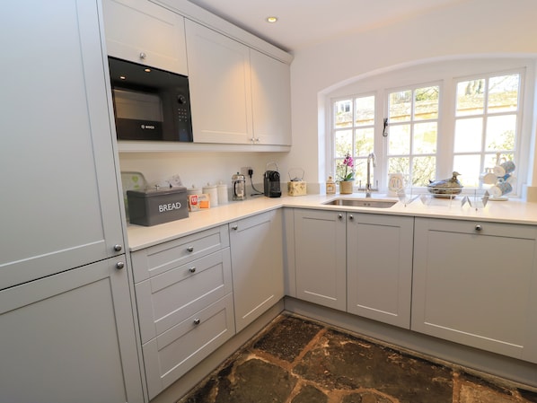 Fridge, dishwasher, electric kettle, toaster