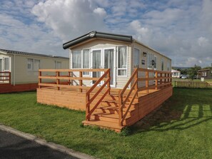 Exterior - Elm (Denny)