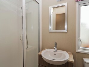 Cottage | Bathroom