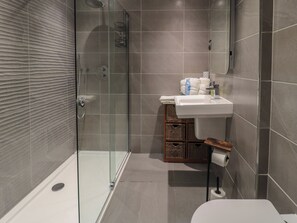 Shower - The Coquet Nest (Morpeth)