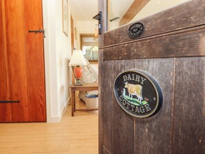 Interior - Sherway Dairy (Exeter)