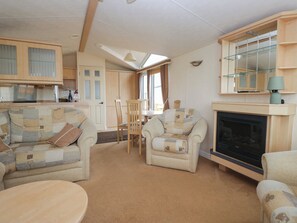 Cottage | Living area