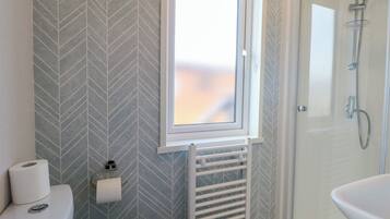 Ducha y secador de pelo