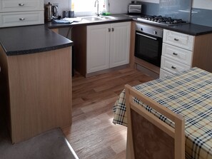 Private kitchen - Oak (Denny)