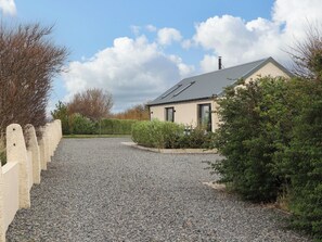 Property grounds - Bayview Byre (Isle of Lewis)