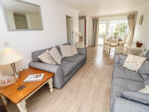 Living area - Forbes C1 (Yarmouth)