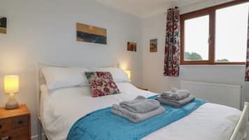 3 bedrooms, individually decorated, individually furnished, free WiFi