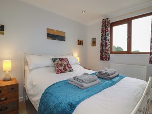 3 bedrooms, individually decorated, individually furnished, free WiFi