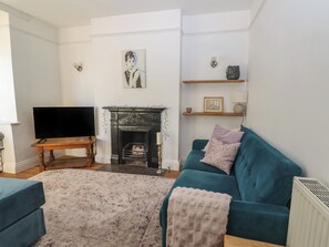 Living area - Princess Beach House (Swanage)