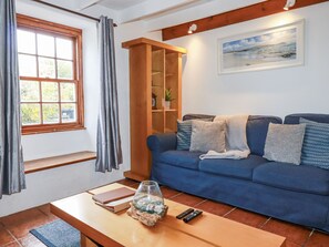 Cottage | Living area