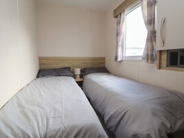 3 bedrooms, individually decorated, individually furnished, free WiFi