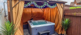 Steam and Stay @ Hoole