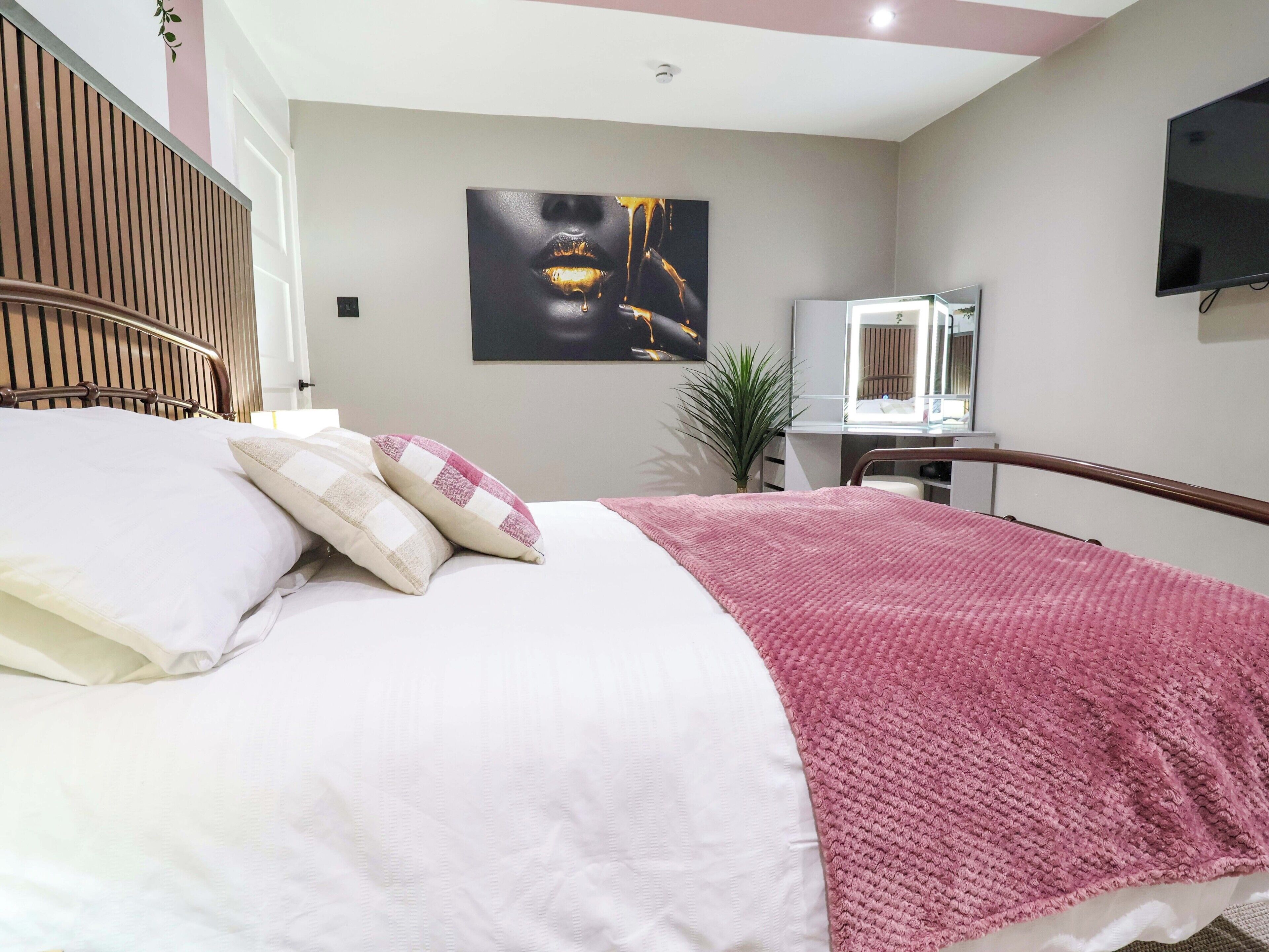 Cottage | 3 bedrooms, individually decorated, individually furnished, free WiFi