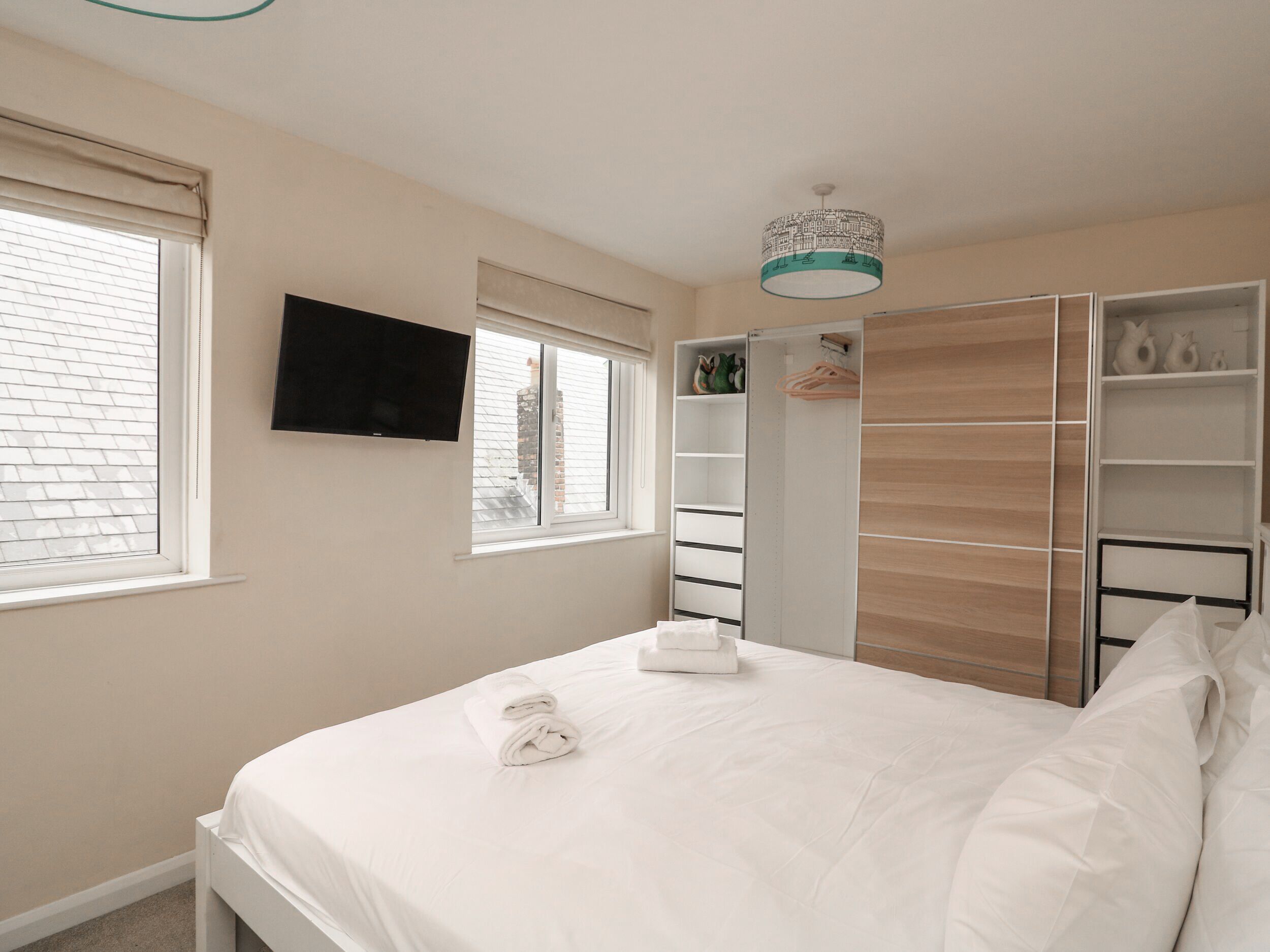 Cottage | 2 bedrooms, individually decorated, individually furnished, free WiFi