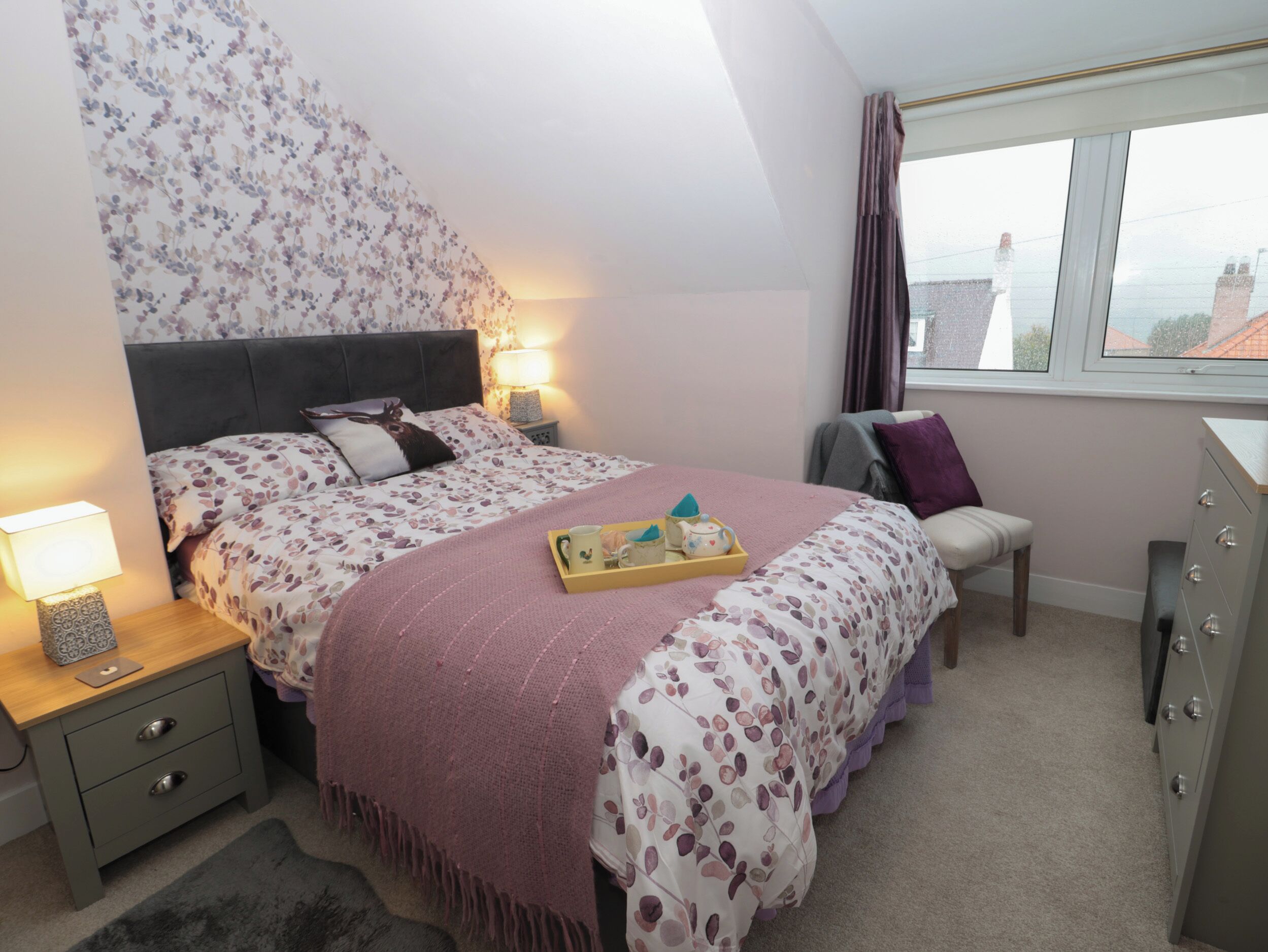 3 Schlafzimmer, individuell dekoriert, individuell eingerichtet