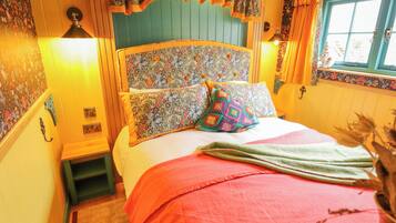 1 bedroom, individually decorated, individually furnished, free WiFi