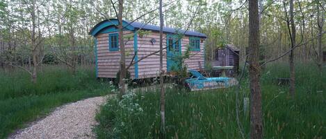 Cottage | Property grounds