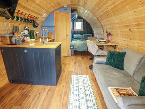 Living area - Hobhole (Spilsby)