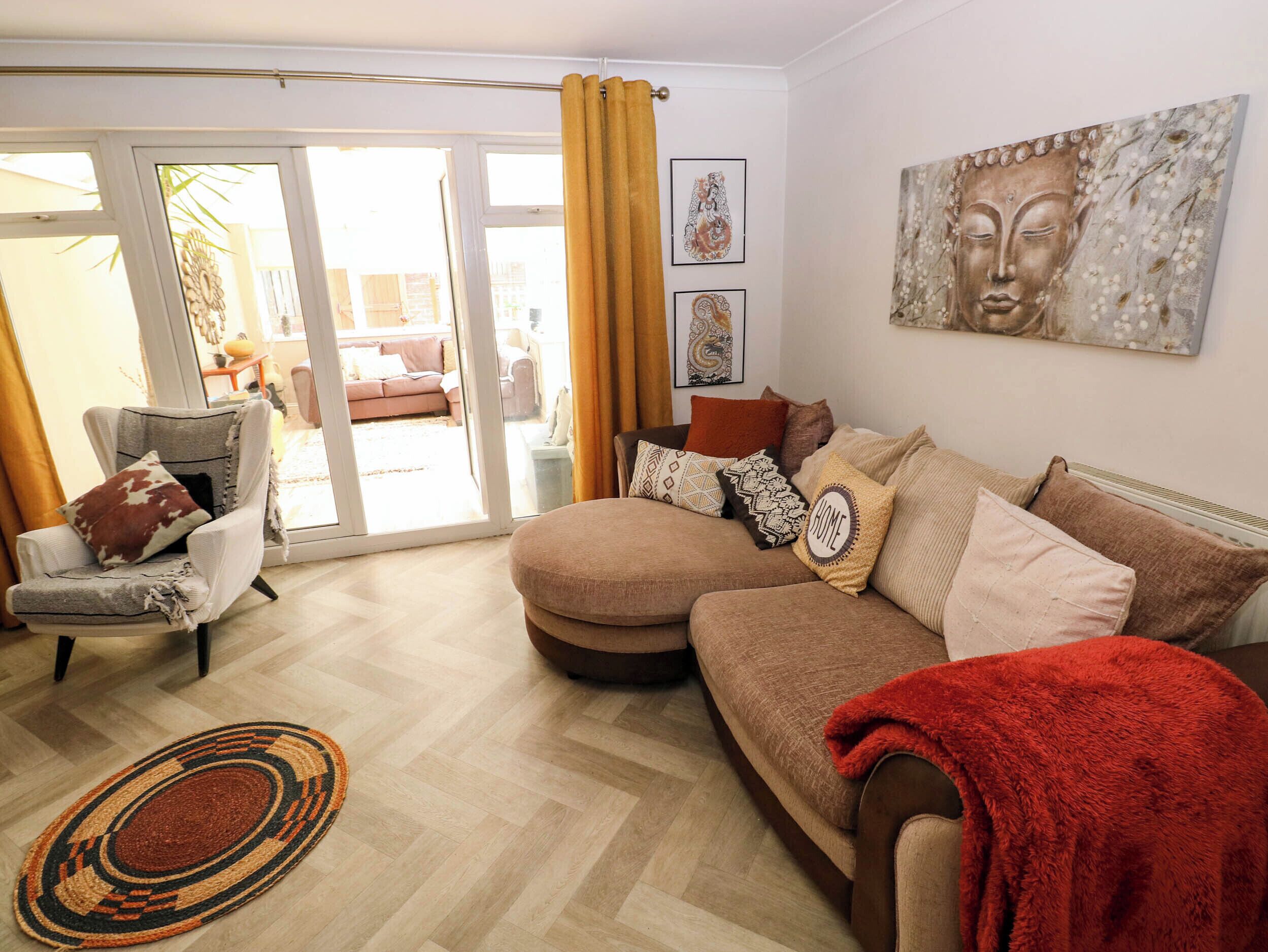 Cottage | Living area