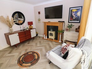 Cottage | Living area