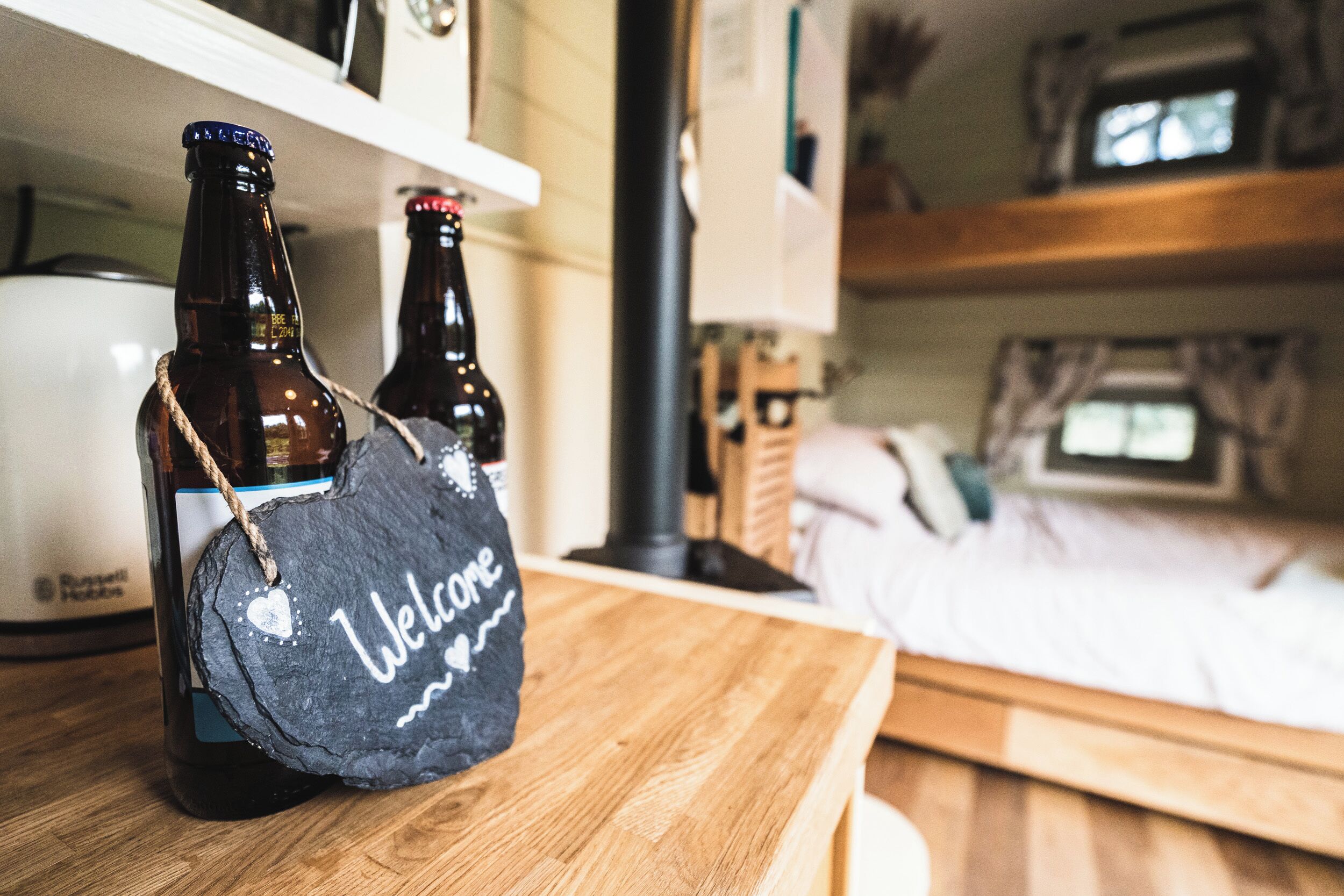 1 多间卧室、特色装修、特色家居