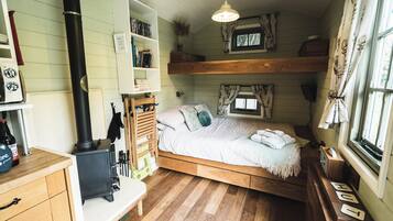 1 chambre, décoration personnalisée, ameublement personnalisé