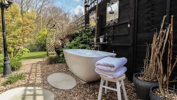 Småhus | Utendørs boblebad